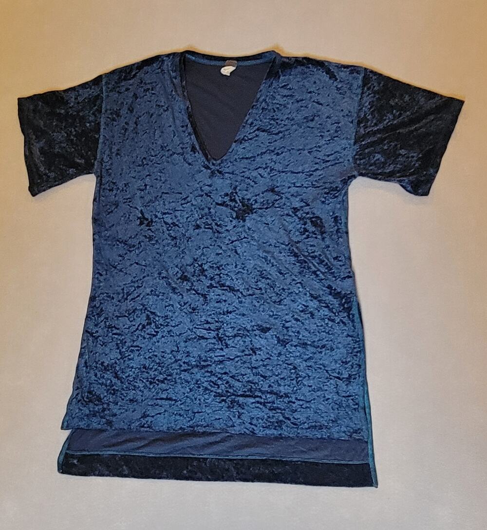 We The Free (Free People) Velvet High-Low V-Neck Tunic – Deep Blue
